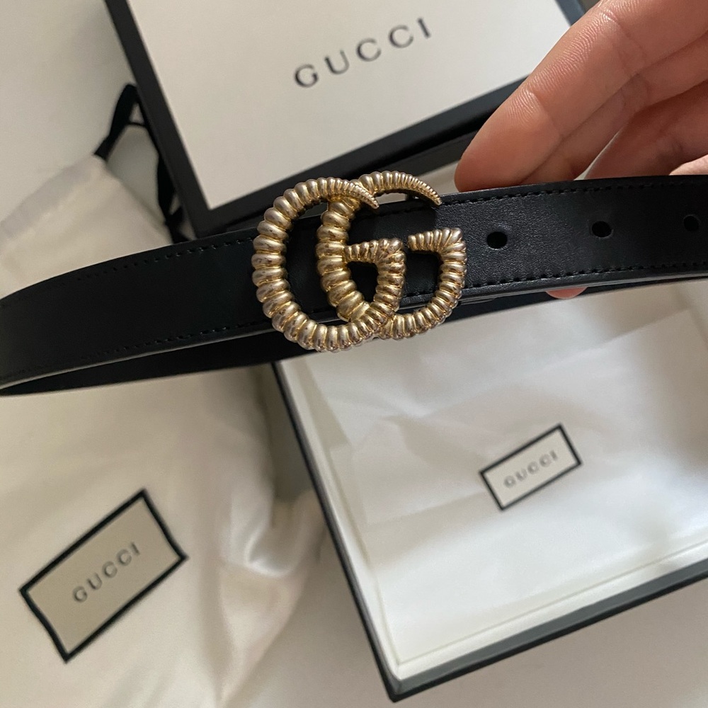Gucci torch on double G belt